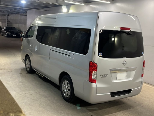NISSAN CARAVAN 2015