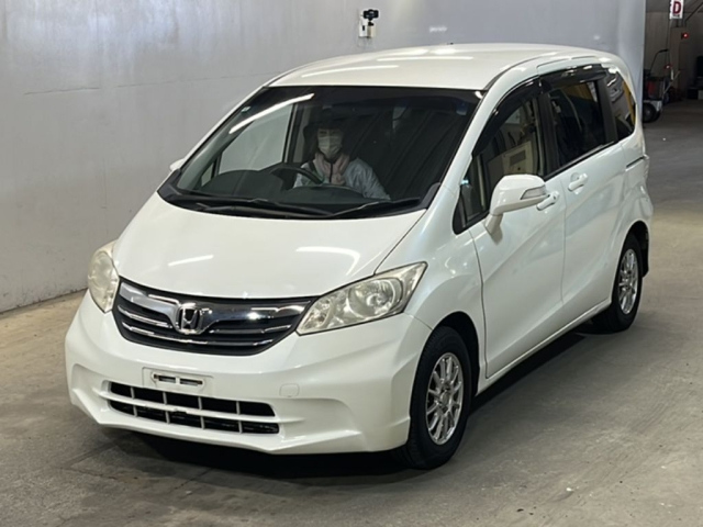HONDA FREED 2012