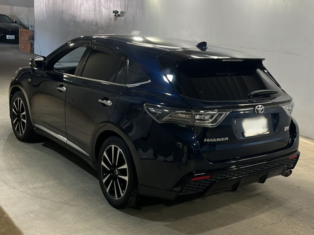 TOYOTA HARRIER 2017