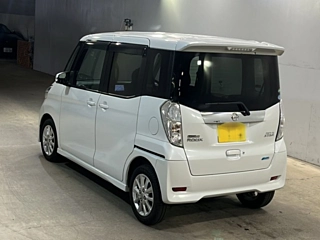 NISSAN DAYZ ROOX 2015