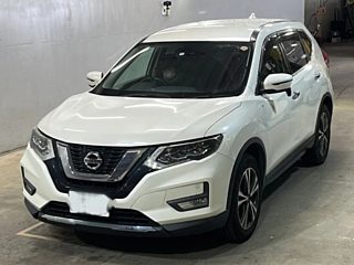 NISSAN X-TRAIL 2018