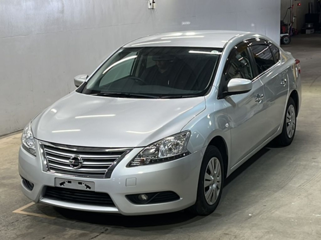 NISSAN SYLPHY 2018