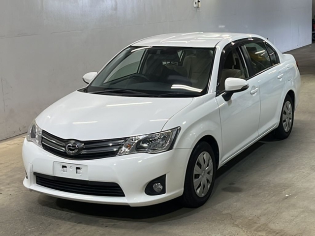 TOYOTA COROLLA AXIO 2013