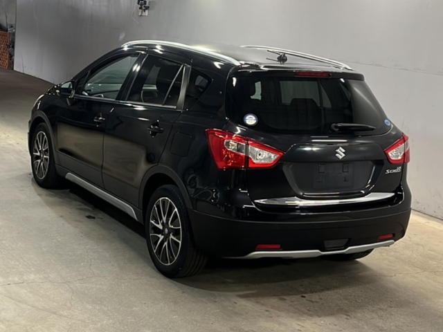 SUZUKI SX-4 2015