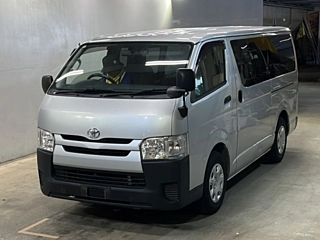 TOYOTA HIACE VAN 2014