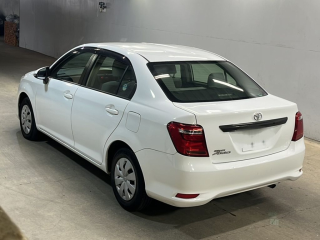 TOYOTA COROLLA AXIO 2016