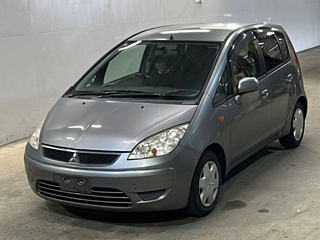 MITSUBISHI COLT 2011