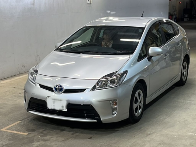 TOYOTA PRIUS 2012