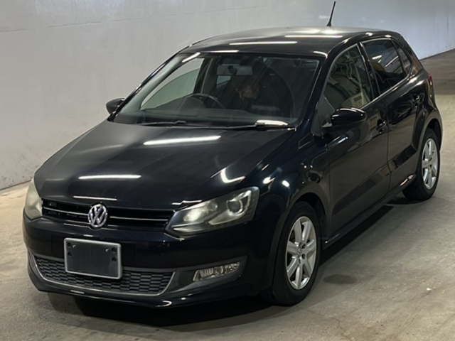 VOLKSWAGEN POLO 2011