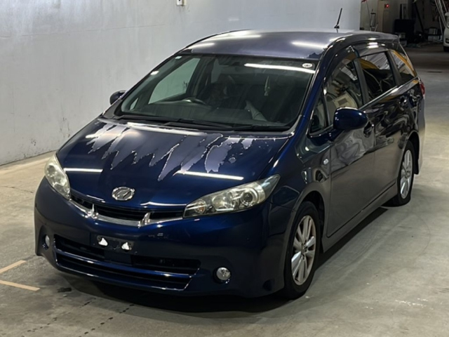 TOYOTA WISH 2009