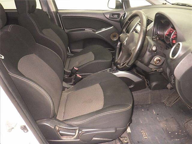 MITSUBISHI COLT PLUS 2008