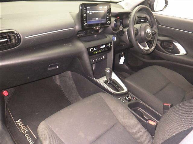 TOYOTA YARIS CROSS 2021