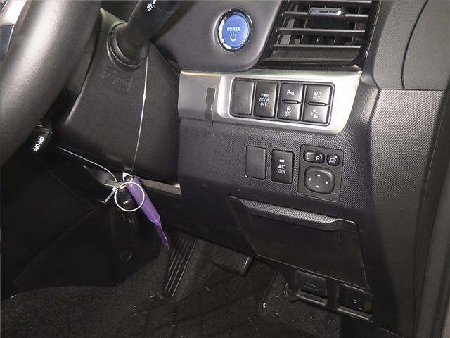 TOYOTA ESTIMA HYBRID 2018