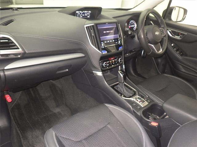 SUBARU FORESTER 2018