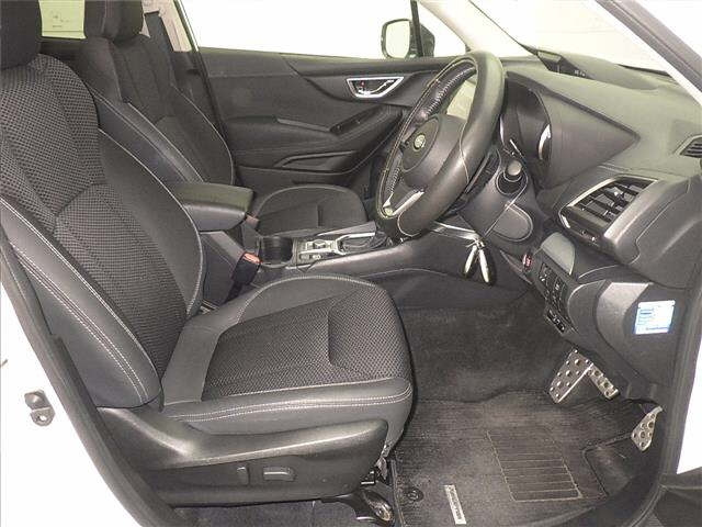 SUBARU FORESTER 2018