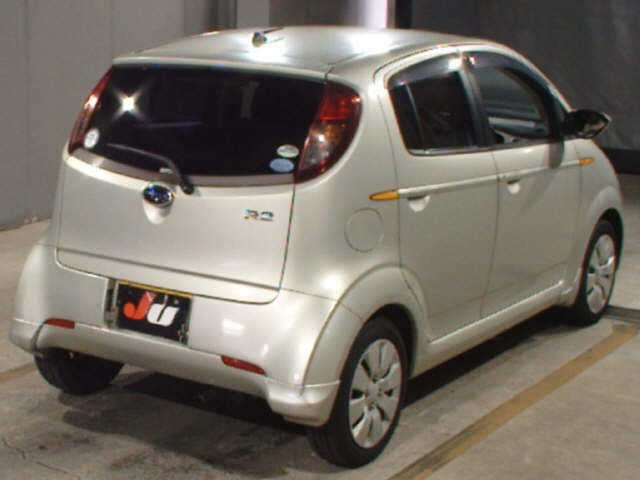SUBARU R2 2009