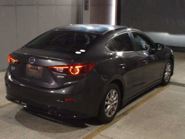 MAZDA AXELA 2016
