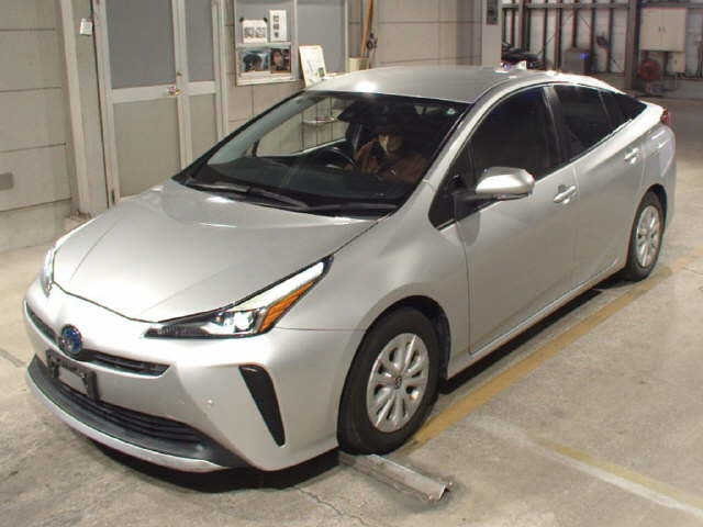 TOYOTA PRIUS 2022