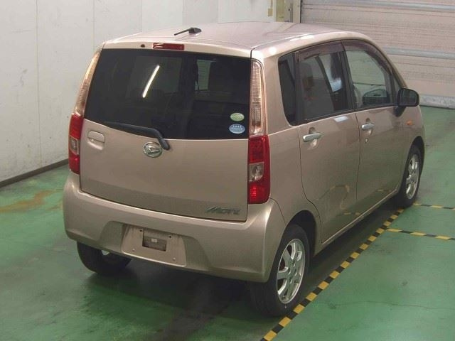 DAIHATSU MOVE 2011