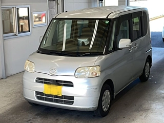 DAIHATSU TANTO 2010