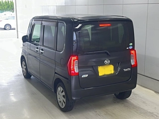DAIHATSU TANTO 2015