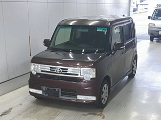 TOYOTA PIXIS SPACE 2013