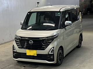 NISSAN ROOX 2024