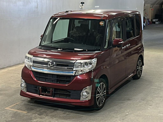 DAIHATSU TANTO 2015
