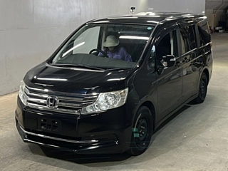 HONDA STEP WAGON 2013