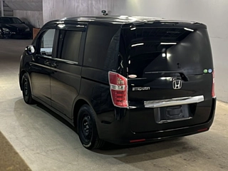 HONDA STEP WAGON 2013