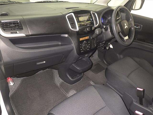 MITSUBISHI DELICA D2 2014