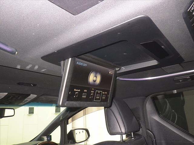 TOYOTA VELLFIRE 2016