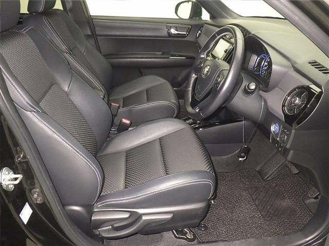 TOYOTA COROLLA FIELDER 2015