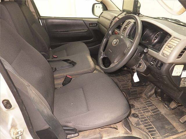 TOYOTA REGIUS ACE VAN 2013