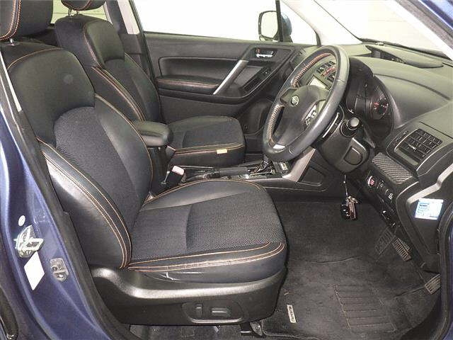 SUBARU FORESTER 2014