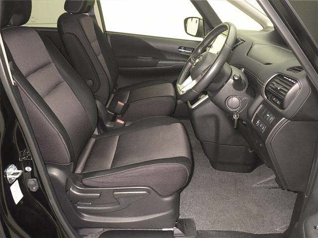NISSAN SERENA 2017