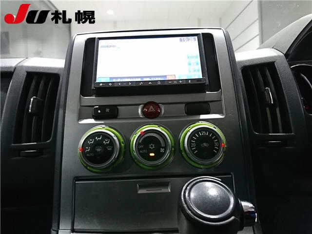 MITSUBISHI DELICA D5 2010