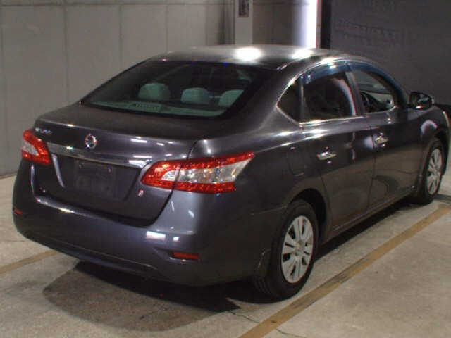 NISSAN SYLPHY 2013