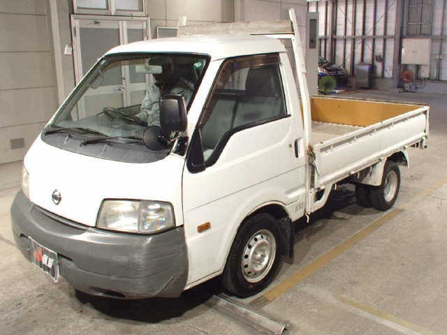 NISSAN VANETTE TRUCK 2009