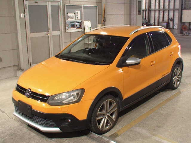 VOLKSWAGEN CROSS POLO 2014