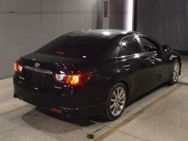 TOYOTA MARK X 2012