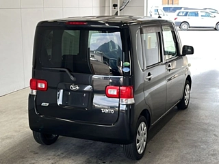 DAIHATSU TANTO 2013