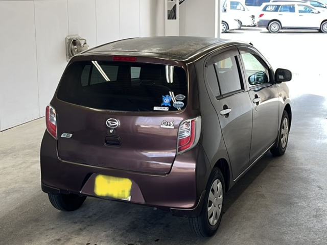 DAIHATSU MIRA E S 2011