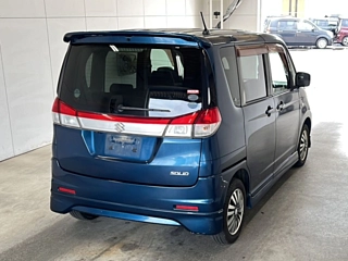 SUZUKI SOLIO 2011