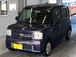 TOYOTA PIXIS SPACE 2013