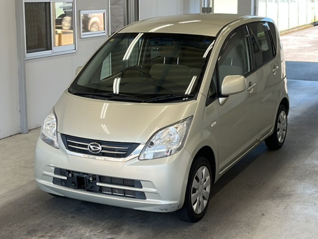 DAIHATSU MOVE 2010