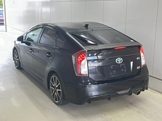 TOYOTA PRIUS 2013