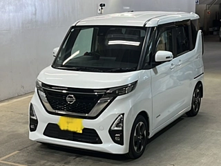 NISSAN ROOX 2022
