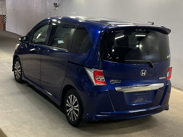 HONDA FREED 2014