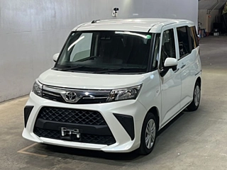 TOYOTA ROOMY 2022